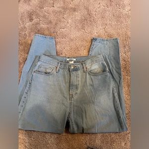 Forever 21 light wash mom jeans